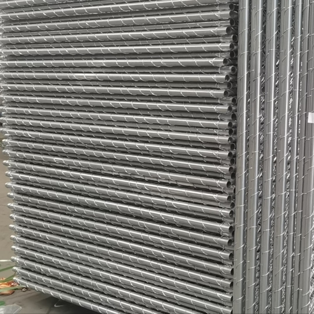 Temporary Chain Link Panels & Stands